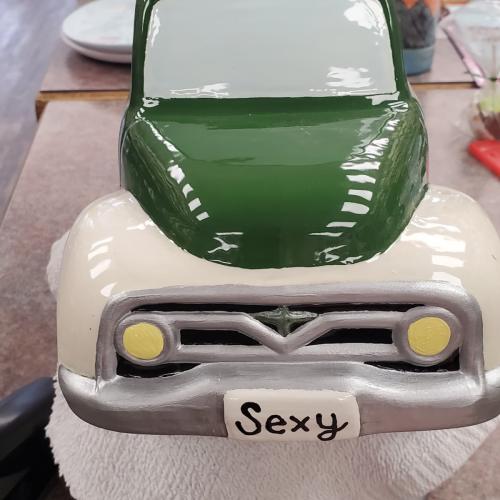 Old-Sexy-Car-figurine