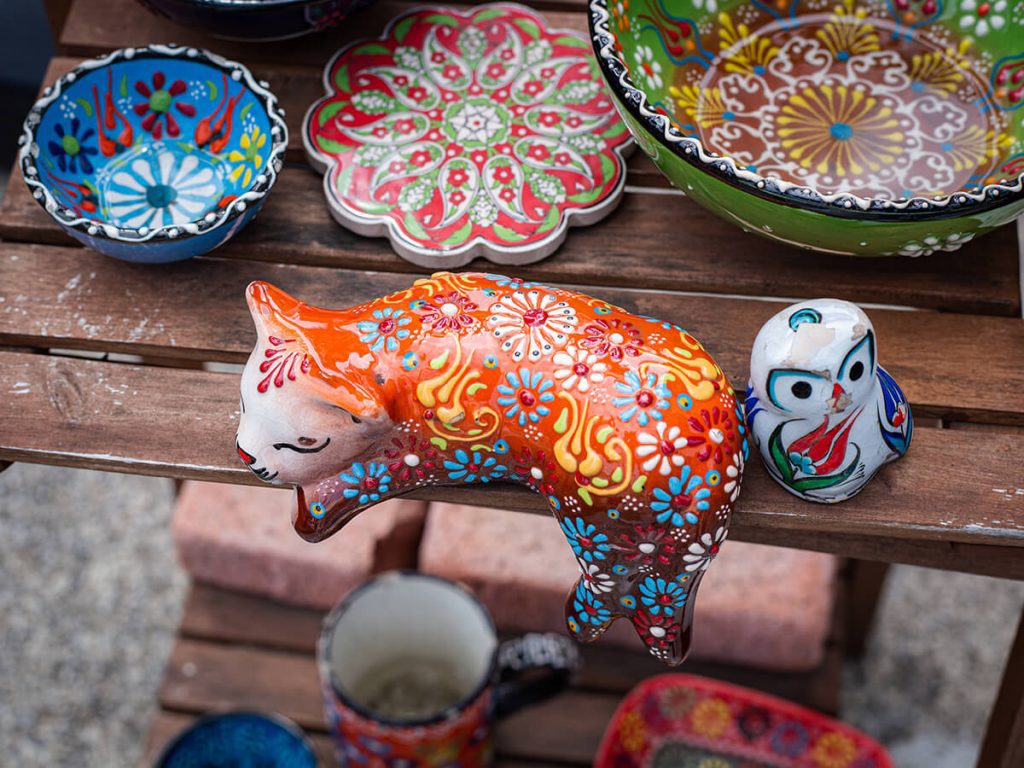 ceramic cat and bowls