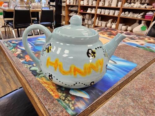 ColourTime-pale-blue-Hunny-teapot